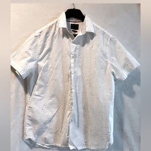 Men button down short sleeve shirt